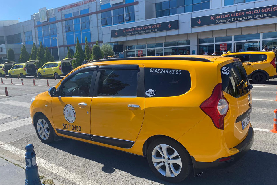 Taxi